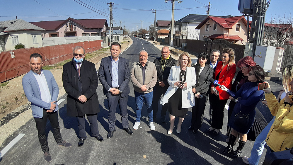 Drumul comunal 57 din comuna Gura Șuții, a făcut obiectul unui proiect de modernizare, finanțat prin PJDL