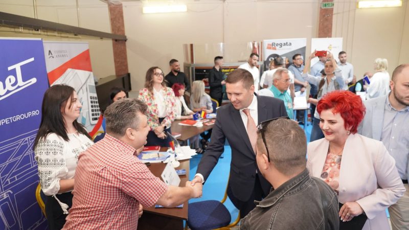 Conducerea CJD, prezentă la deschiderea Bursei Generale a Locurilor de Muncă