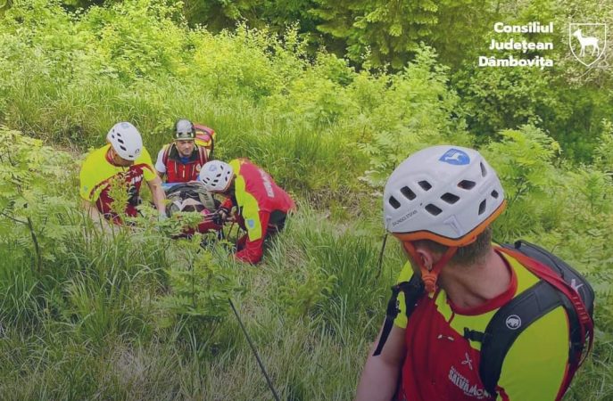 Salvamont Dâmbovița face o serie de recomandări pentru prevenirea accidentelor montane