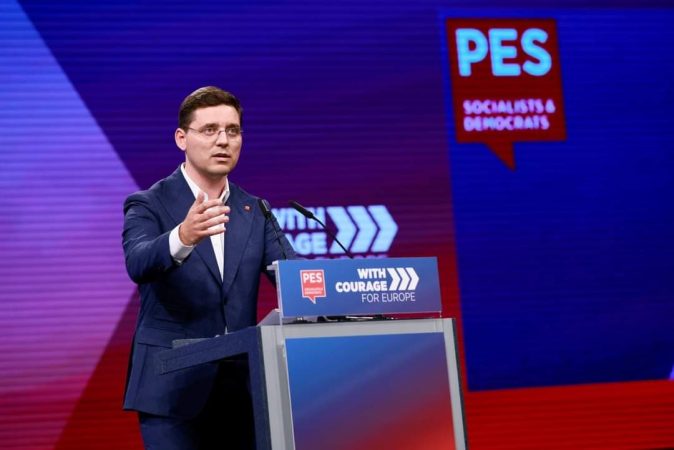 Europarlamentarul Victor Negrescu a cerut Consiliului European o perspectivă clară de aderare la spațiul Schengen pentru România, în plenul Parlamentului European