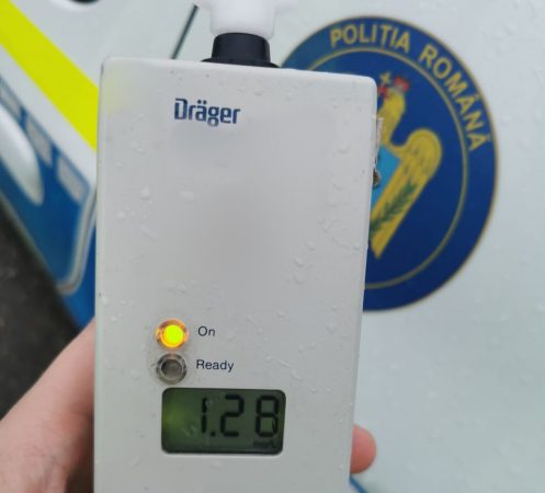 Șofer mort de beat, depistat de polițiștii dâmbovițeni