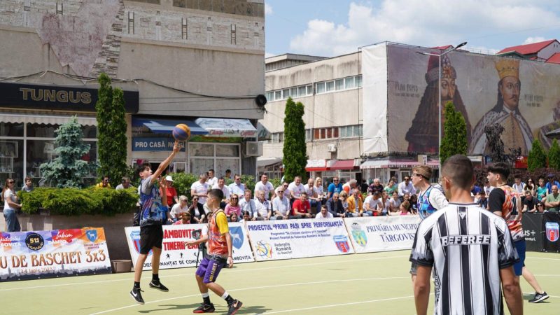 200 de sportivi din Dâmbovița și din țară se întrec în Turneul de Baschet 3×3 „Iubim Dâmbovița „
