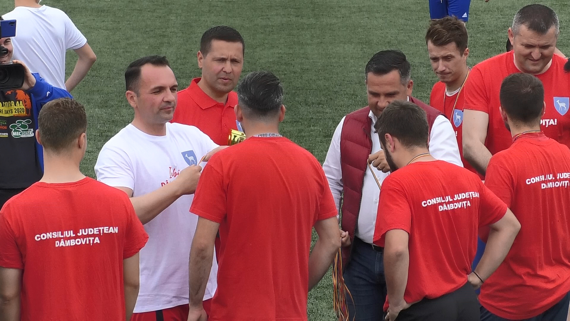 Campionii județului în cadrul Campionatului de fotbal "Iubim Dâmbovița"