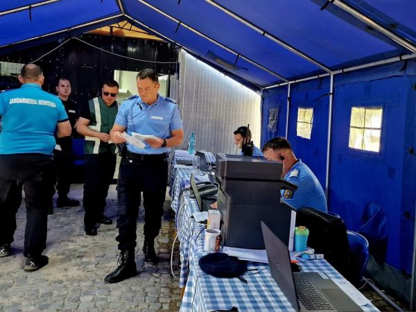 SAREX 2023 Dâmbovița, exercițiu cu forțe în teren pe tema: „Intervenția pentru căutarea-salvarea persoanelor în mediul montan”