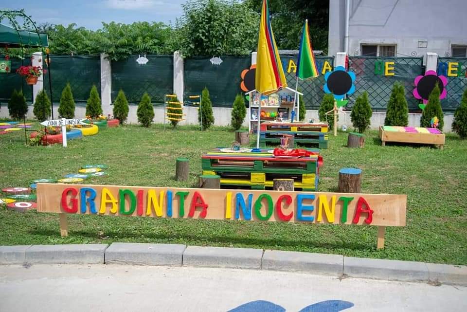 Prefectul județului Dâmbovița, Claudia Gilia a onorat zilele trecute, inițiativa de a fi alături de comunitatea din Găești la inaugurarea