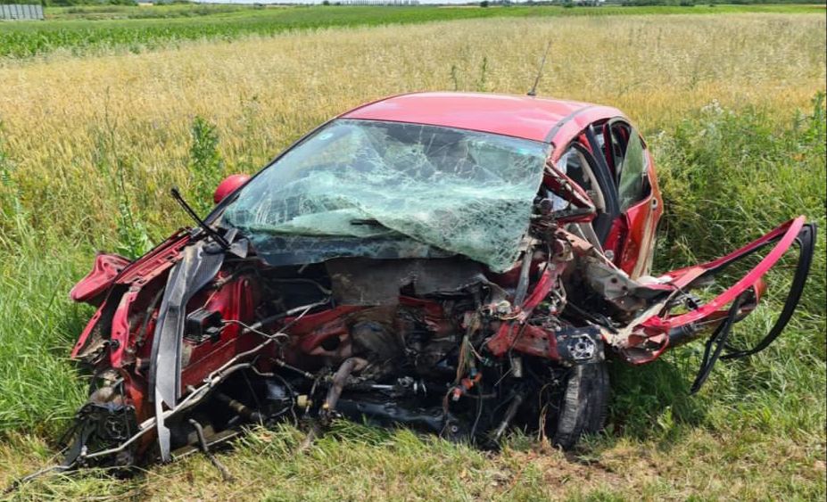 Tragedie: Un bărbat din Cornești a violat o fetiță de 13 ani, a fugit de poliție și a provocat un accident grav, a murit atât el cât și un alt șofer