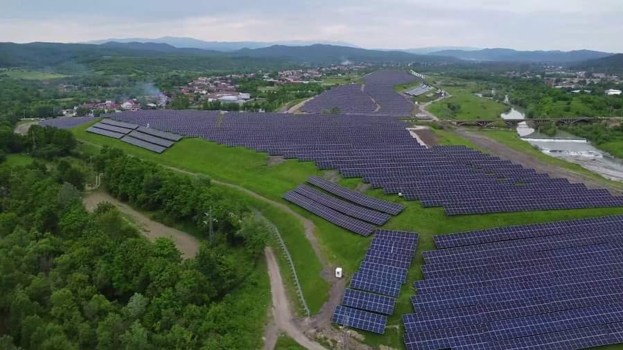 La Șotânga s-a construit cel mai mare parc fotovoltaic din județul Dâmbovița și unul dintre cele mai mari din Regiunea Sud-Muntenia.