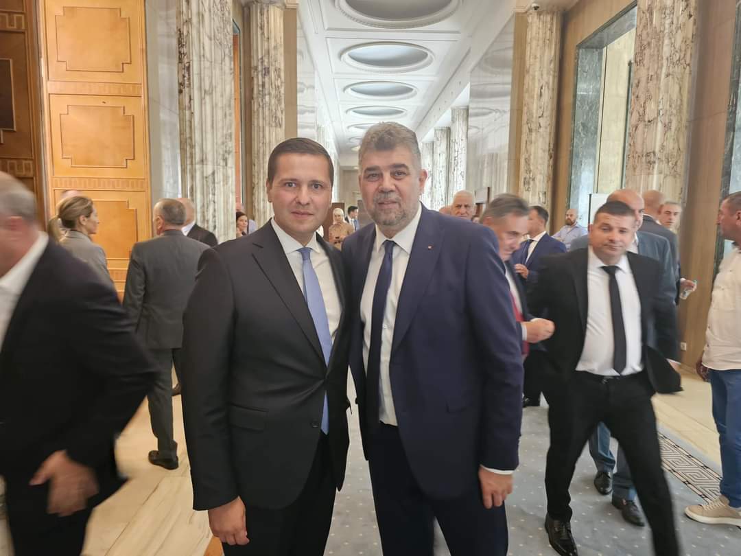 Ieri , președintele CJ Dâmbovița, Corneliu Ștefan împreună cu premierul Marcel Ciolacu, a semnat la Guvernul României unul