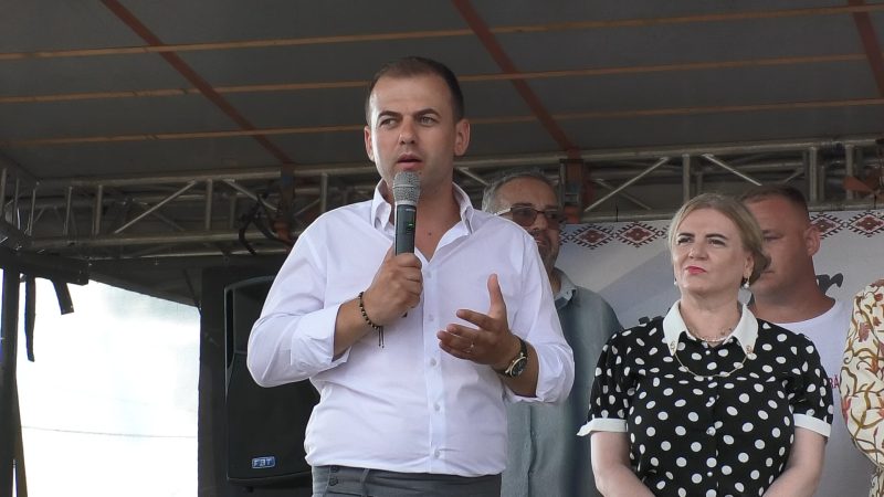 Primăria și Consiliul Local Răzvad au oferit comunității o sărbătoare cu adevărat memorabilă „Sbor la Gorgota”