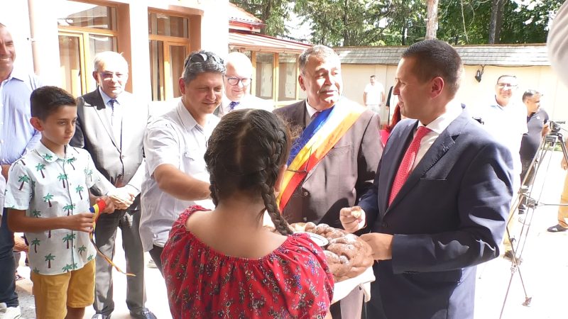 S-a finalizat extinderea Primăriei Niculeșt, noul corp administrariv se aliniază standardelor europene