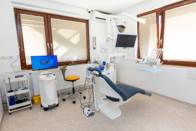 Cabinet Stomatologic: Oferind Stomatologie de Ultimă Oră în Comuna Letca, Sălaj
