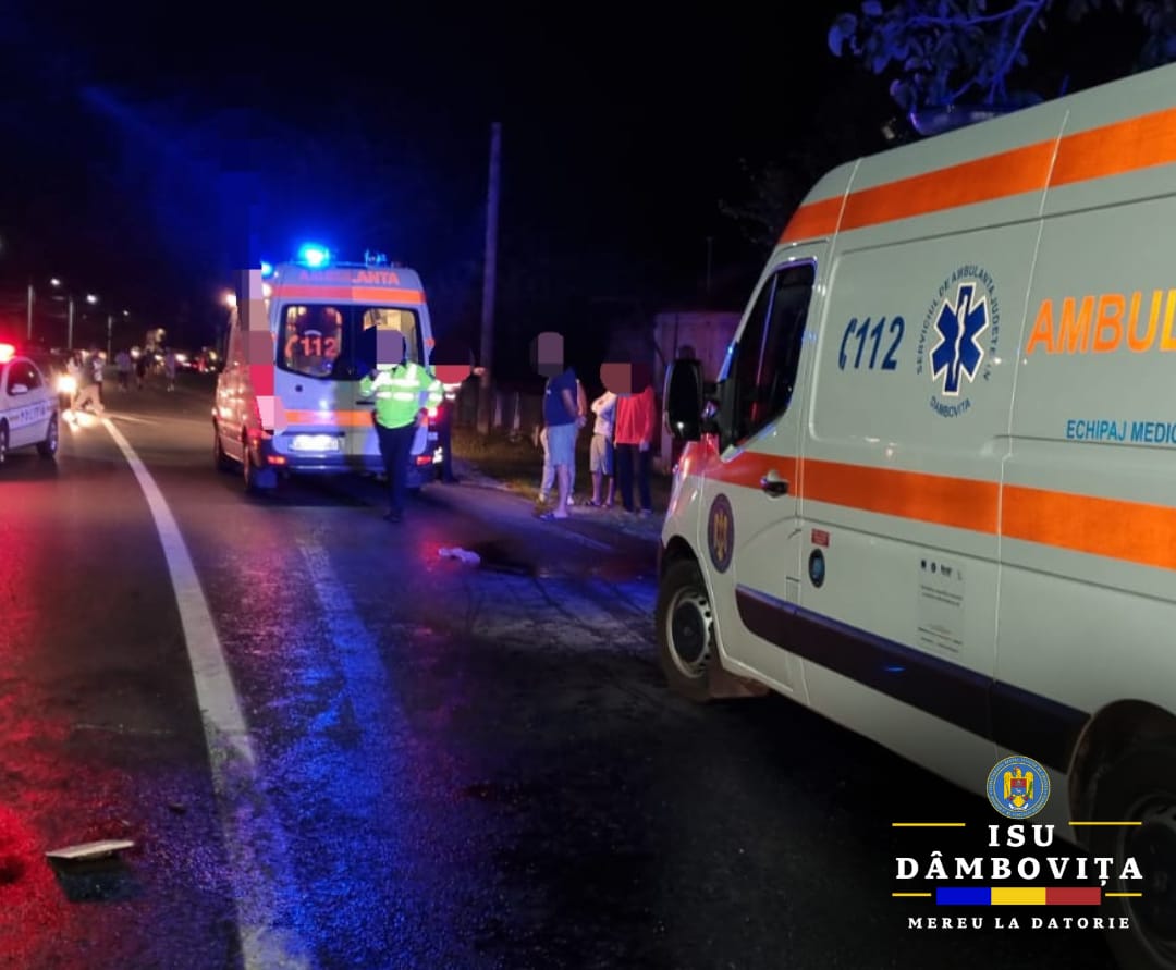 Pe DN 72, în localitatea Răzvad, coliziune între un autoturism și o ambulanță, sâmbătă, 9 septembrie a.c., în jurul orei 22:05