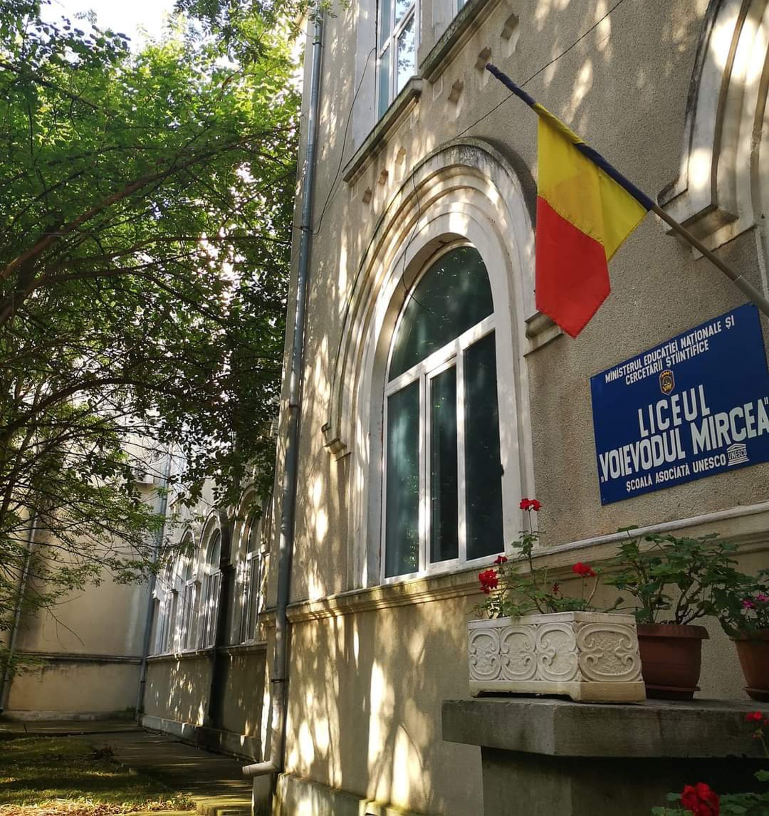 Liceul Tehnologic "Voievodul Mircea” din Târgoviște, intră întru-un amplu proces de modernizare și reabilitarea, fiind vorba de mai multe proiecte