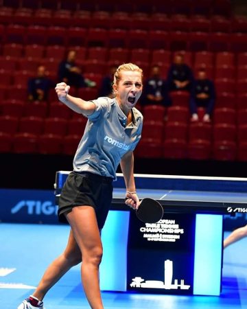 Performanță notabilă și pentru Naționala feminină de tenis de masă care a încheiat grupa B pe prima poziție, calificându-se pe tabloul principal, la Campionatul European echipe seniori Malmo 2023.