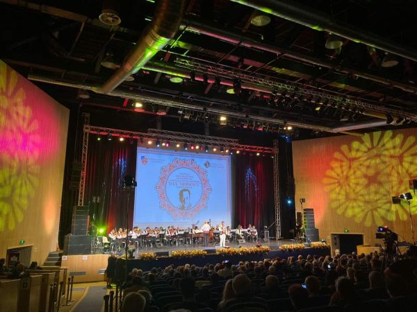 Dâmbovițeanca Alexandra Vasiloiu a obținut la Festivalul „Dan Moisescu”, Premiul I