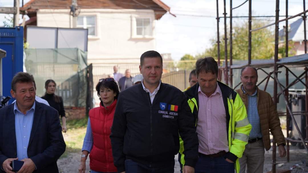 Școala Generală „Diaconu Coresi”din Fieni, este în plin proces de modernizare și extindere, președintele Consiliului Județean Dâmbovița