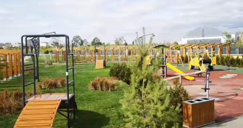 În câteva săptămâni, se deschide noul parc din municipiul Târgoviște, în zona Complexului de Natație Târgoviște