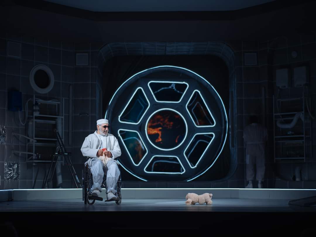 La Teatrul Tony Bulandra Târgovişte, este mare sărbătoare, avem o veste extraordinară pentru voi! Nu ratați spectacolul Sfârșit de partidă