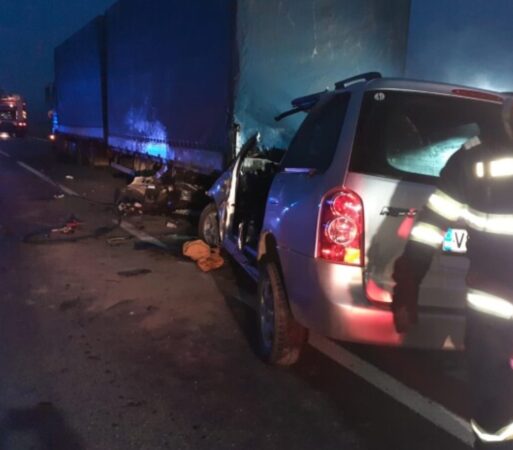 Marți după-amiază, 23 ianuarie, polițiștii din cadrul Poliției Municipiului Târgoviște au fost informați cu privire la producerea unui accident în localitatea Nisipurile. 