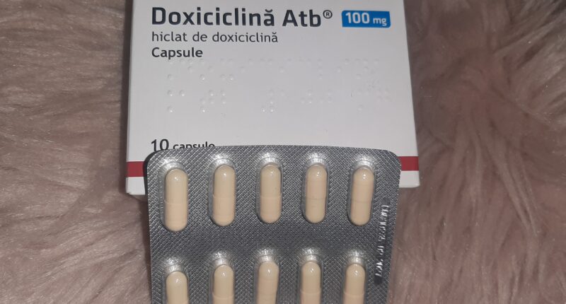 Farmaciile vor putea elibera antibiotice fără rețetă, o doză de urgență, pentru trei zile