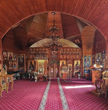 5 ianuarie - Ajunul Bobotezei, este considerată prima zi de post negru din an, în care nu se mănâncă şi nu se bea nimic