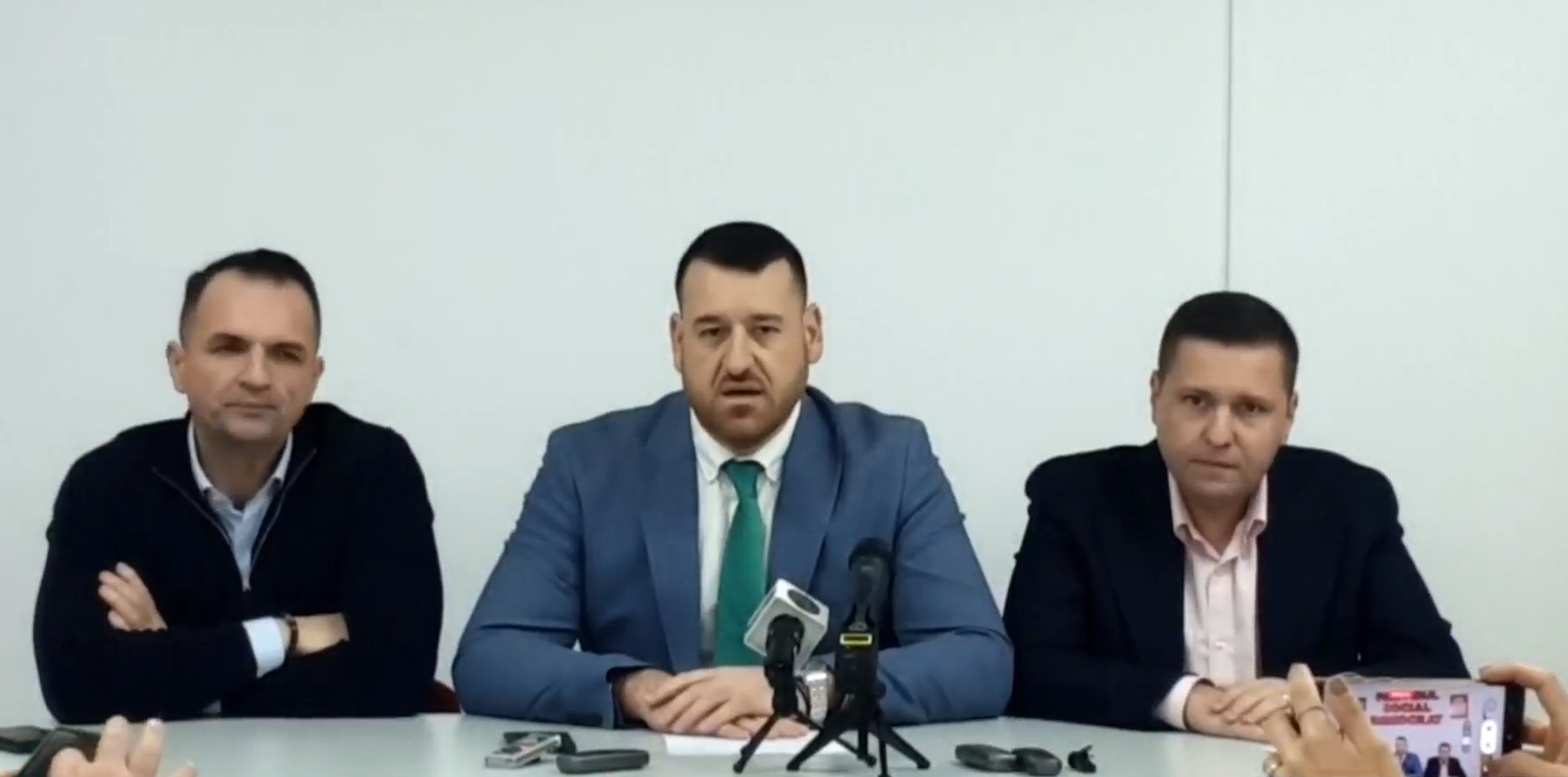Președintele Consiliului Județean și al PSD Dâmbovița, Corneliu Stefan , a prezentat ieri, la sediul PSD Moreni, proiectele care vor transforma municipiul Moroeni în perioada următoare: