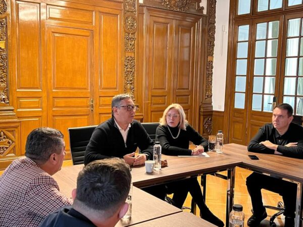 PRO România: Intrăm în linie dreaptă pentru alegerile europarlamentare din 9 iunie Primele alegeri din acest an,  care vor scoate românii  la urne,  sunt alegerile europarlamentare din 9 iunie 2024.