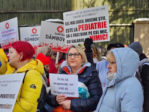 Județul Dâmbovița a fost reprezentat  ieri, la protestul  SANITAS de la Ministerul Muncii unde s-au cerut  clar și răspicat drepturile angajaților  din SĂNĂTATE și ASISTENȚĂ SOCIALĂ .