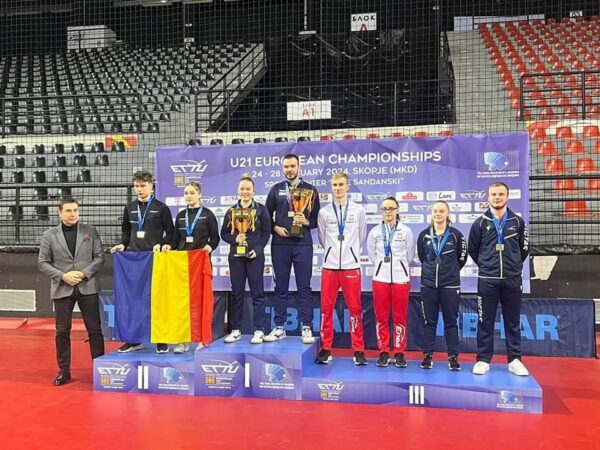 Perechea Darius Movileanu/Elena Zaharia, cu patru victorii pe tabloul probei, a jucat partida supremă contra croaților Ivor Ban/Hana Arapovic și și-a adjudecat argintul european. 