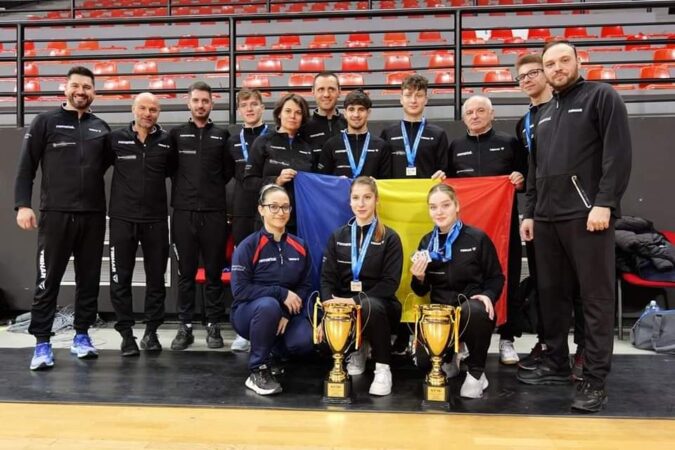România a încheiat Campionatul European U21 de tenis de masă cu 6 clasări pe podium,printre care și un titlu, după ce Bianca Mei-Roșu