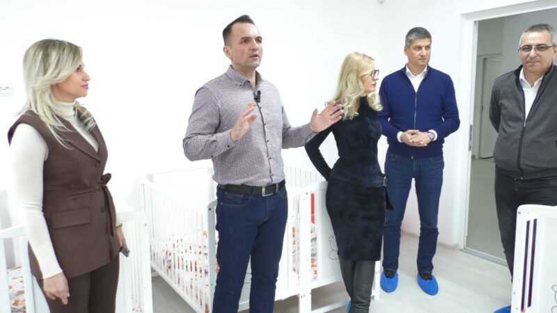Municipiul Târgoviște are una dintre cele mai moderne rețele de creșe din România O nouă creșă modernizată, reabilitată, extinsă și dotată în municipiul Târgoviște. După încheierea, în ultimii 3 ani, a lucrărilor de extindere
