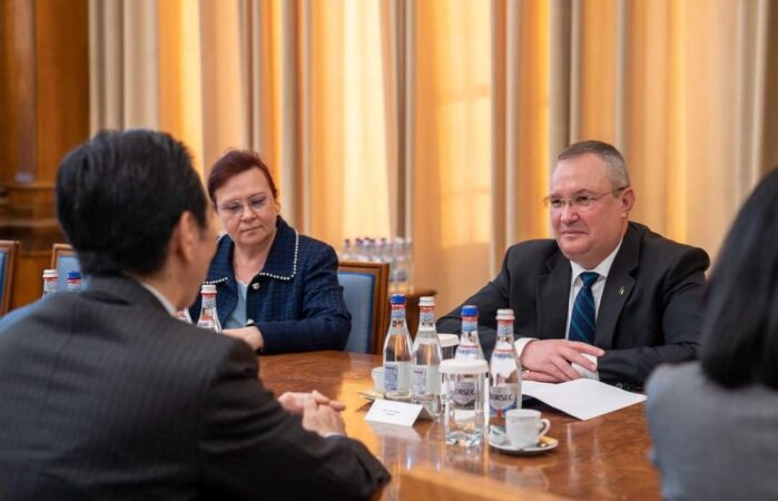 PNL: Am intrat la guvernare pentru a aduce stabilitate în politică, în guvern, în societate PNL susține că a intrat la guvernare pentru a aduce stabilitate în politică, în guvern, în societate. Liderul PNL, Nicolae Ciucă îndeamnă guvernanții