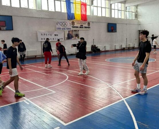 CSM  Târgoviște a desfășurat încă o activitate de promovare a Baschetului, încheiată cu succes la Liceul Voievodul Mircea din Târgoviște!  