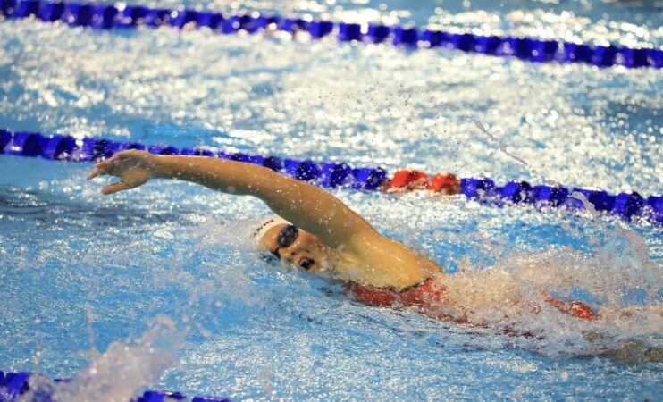 În perioada 2-18 februarie 2024, la Doha (Qatar) au loc întrecerile Campionatelor Mondiale de natație. 