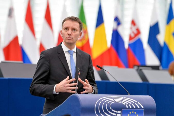 PNL spune că europarlamentari liberali au  prezentat, în plenul Parlamentului European, șapte  măsuri pe care Partidul Popular European