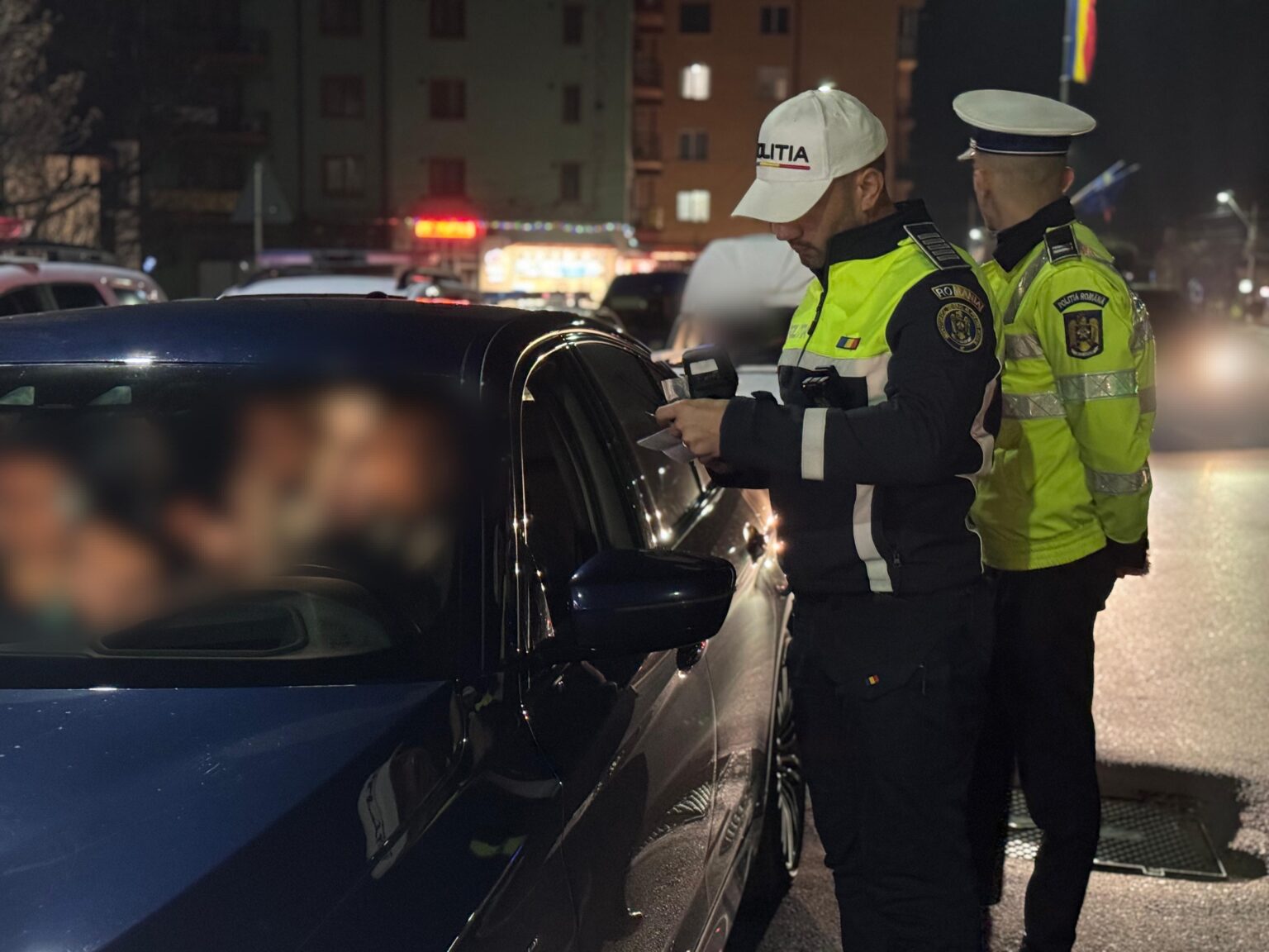 Prăpăd pe drumurile din Dâmbovița: 68 de permise de conducere reținute pentru nerespectarea acordării priorității de trecere În perioada 5-11 februarie a.c., polițiștii rutieri din Dâmbovița au acționat pentru depistarea și sancționarea conducătorilor auto