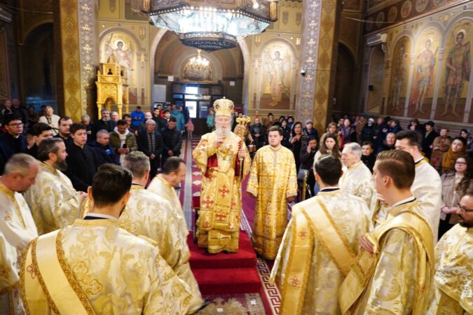 În ziua de 3 martie 2024, Înaltpreasfințitul Părinte Arhiepiscop și Mitropolit Nifon a săvârșit Sfânta Liturghie la Catedrala din Târgoviște.