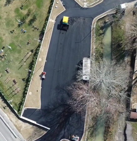 Primarul municipiului Târgoviște, Cristian Daniel Stan a anunțat că în numai câteva zile, vom avea o nouă intrare în parcul Chindia, într-o zonă diametral opusă intrărilor existente.