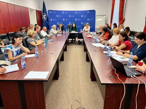 A început REFORMA în domeniul asistenței  sociale,sunt reglementări clare, ferme și curajoase care stabilesc limitele