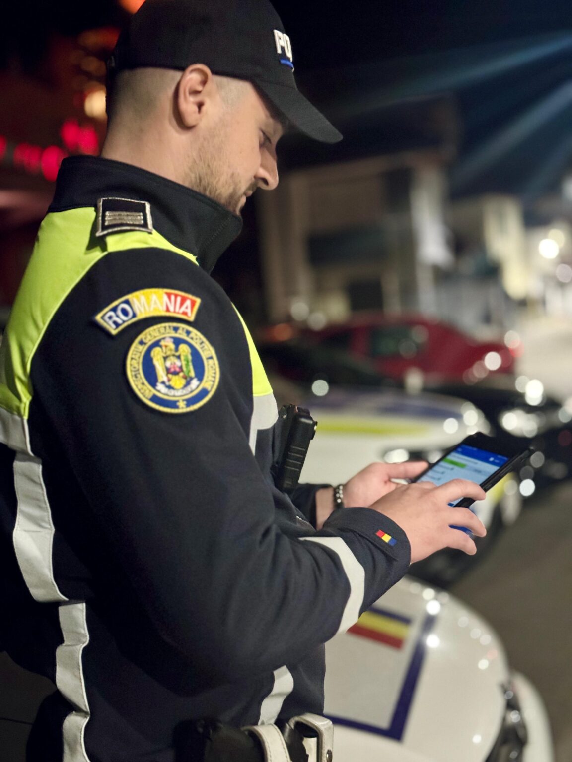  În contextul aderării României la spațiul Schengen, începând de ieri, este operaționalizat un nou sistem de verificare a documentelor de identitate.