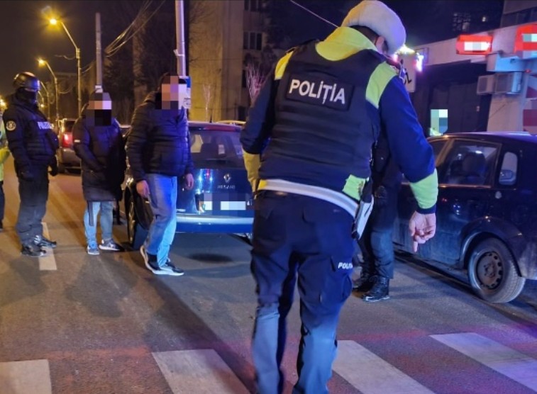 În cursul serii de 3 martie a.c., în jurul orei 21:50, polițiștii din cadrul Poliției Municipiului Târgoviște au fost sesizați prin SNUAU 112