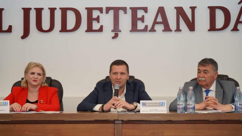 Președintele CJ Dâmbovița, Corneliu Ștefan a participat la  întâlnirea membrilor Asociația Comunelor din România, filiala Dâmbovița. 