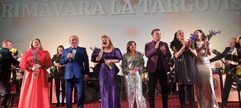 Seară de neuitat la la Cinematograful Independența În prima zi a primăverii, Centrul Județean de Cultură Dâmbovița a organizat, la Cinematograful „Independența”, un spectacol