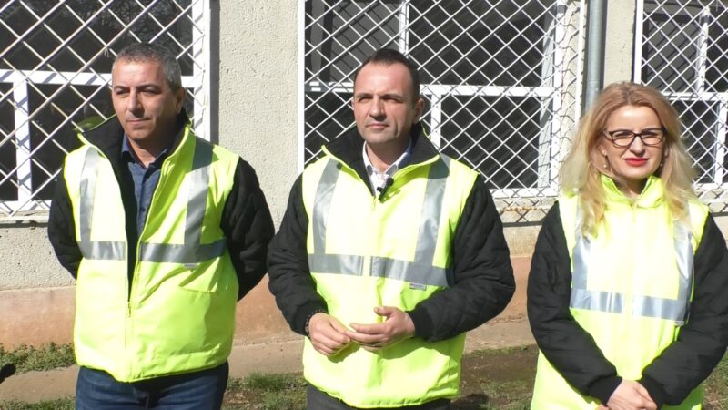 S-a dat startul lucrărilor de reabilitare și modernizare la Grădinița nr. 2 din Târgoviște Administrația locală târgovișteană, condusă de primarul Cristian Stan, a dat startul lucrărilor de reabilitare și modernizare l