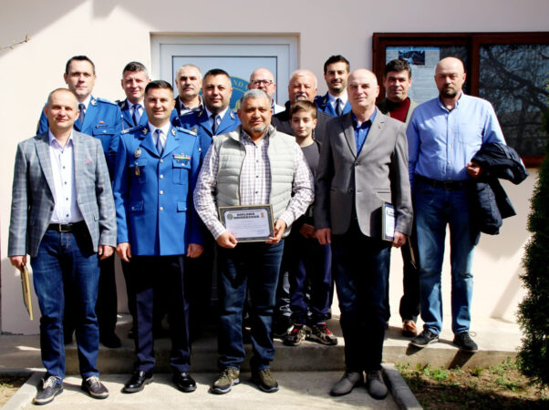 În fiecare an, în săptămâna premergătoare sărbătoririi Zilei Jandarmeriei Române, Inspectoratul de Jandarmi Judeţean Dâmbovița