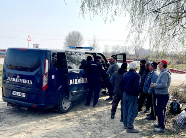 Jandarmii dâmbovițeni au constatat, weekend-ul trecut, 10 fapte de natură contravențională pentru nerespectarea prevederilor legale