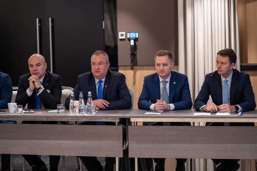 Zilele trecute PNL a discutat cu primarii din Republica Moldova, membri în organizația PNL-Diaspora, despre situația politică din cele două țări și strategia partidului pentru alegerile din acest an.