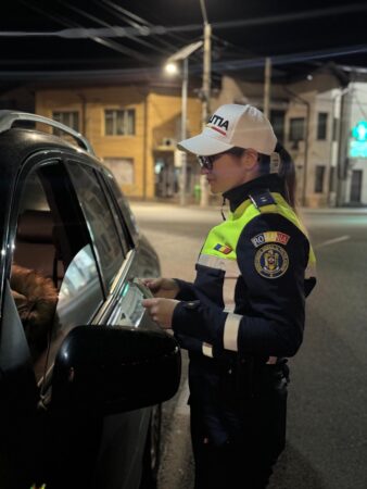 Polițiștii din cadrul Inspectoratului de Poliție Județean Dâmbovița au desfășurat cinci acțiuni în sistem integrat