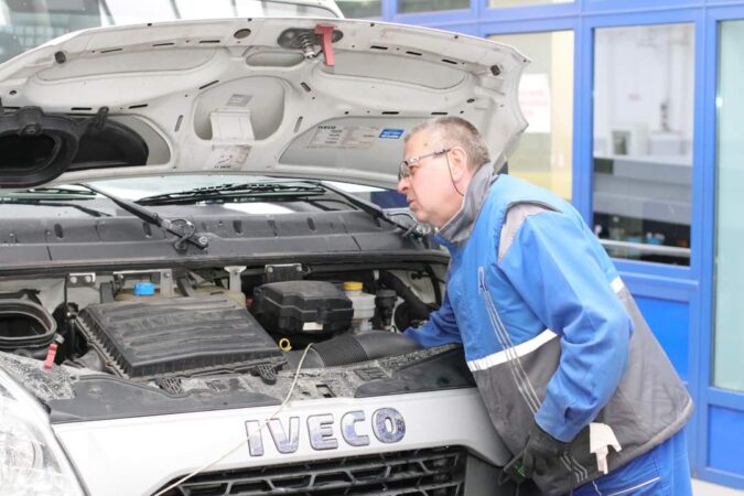 Este obligatorie prezentarea vehiculului la RAR atunci când solicitați eliberarea CIV. 