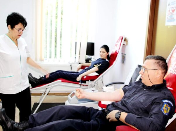 O nouă sesiune a campaniei de donare de sânge „Donează sânge! Salvează o viață!” s-a desfășurat  la sediul